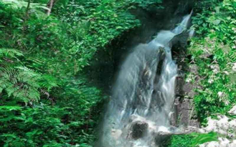 Sangsang Waterfall