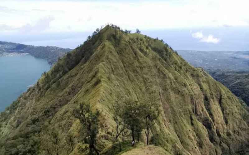 Paket Mendaki Gunung Abang