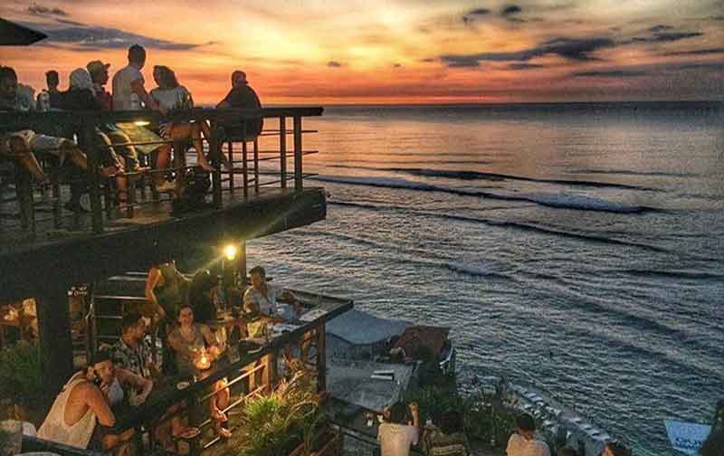Tempat Nongkrong Sunset di Bali | Paket Tour Murah di Bali