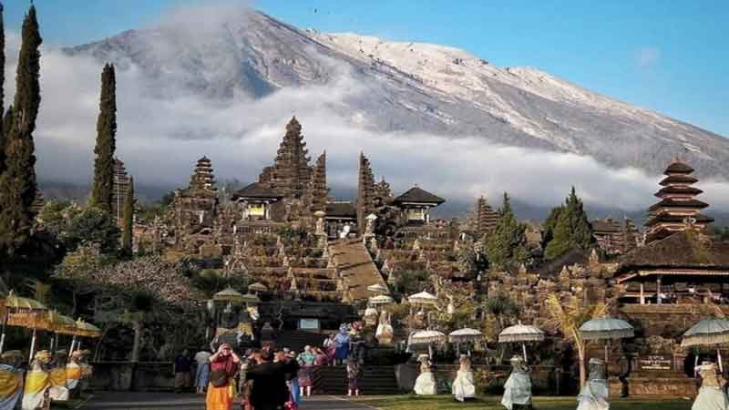 Destinasi Wisata Bali Timur - Tempat Wisata Hits Terbaru