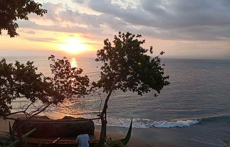 Daftar Destinasi Wisata Pantai Bali Barat
