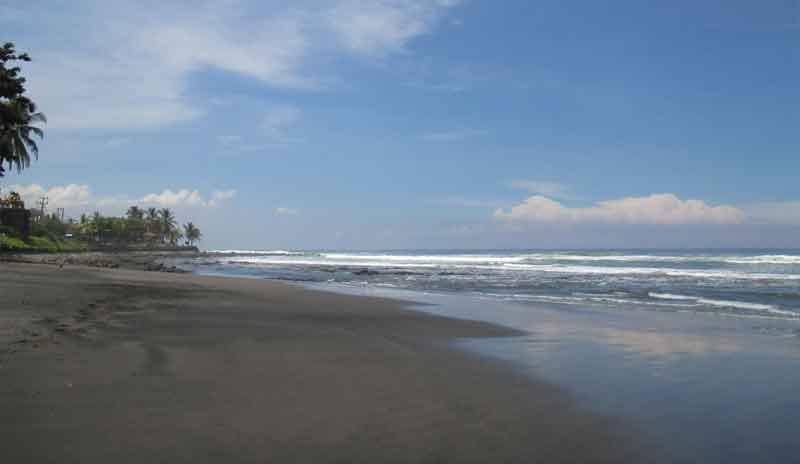 Daftar Destinasi Wisata Pantai Bali Barat