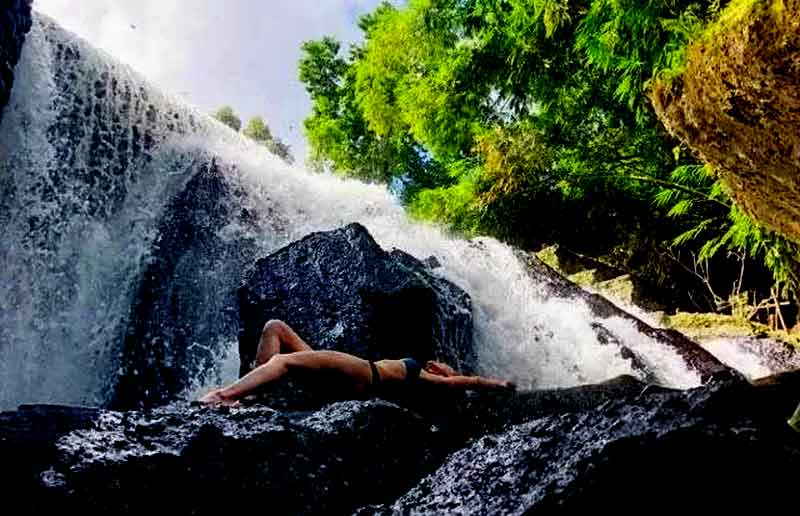 Bandung Waterfall - Objek wisata Air Terjun di Gianyar Bali