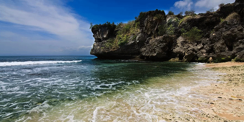 Daya Tarik Pantai Balangan Bali